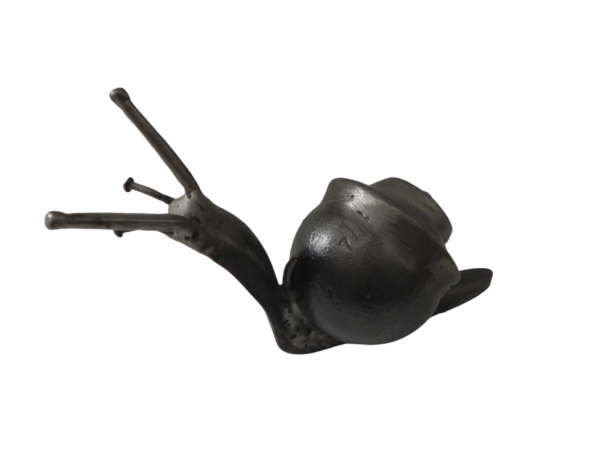 Sculpture d'escargot en métal recyclé